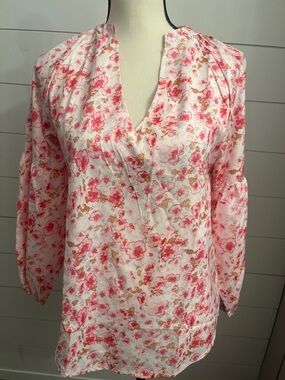 Floral V-Neck Blouse in Pink and Cream